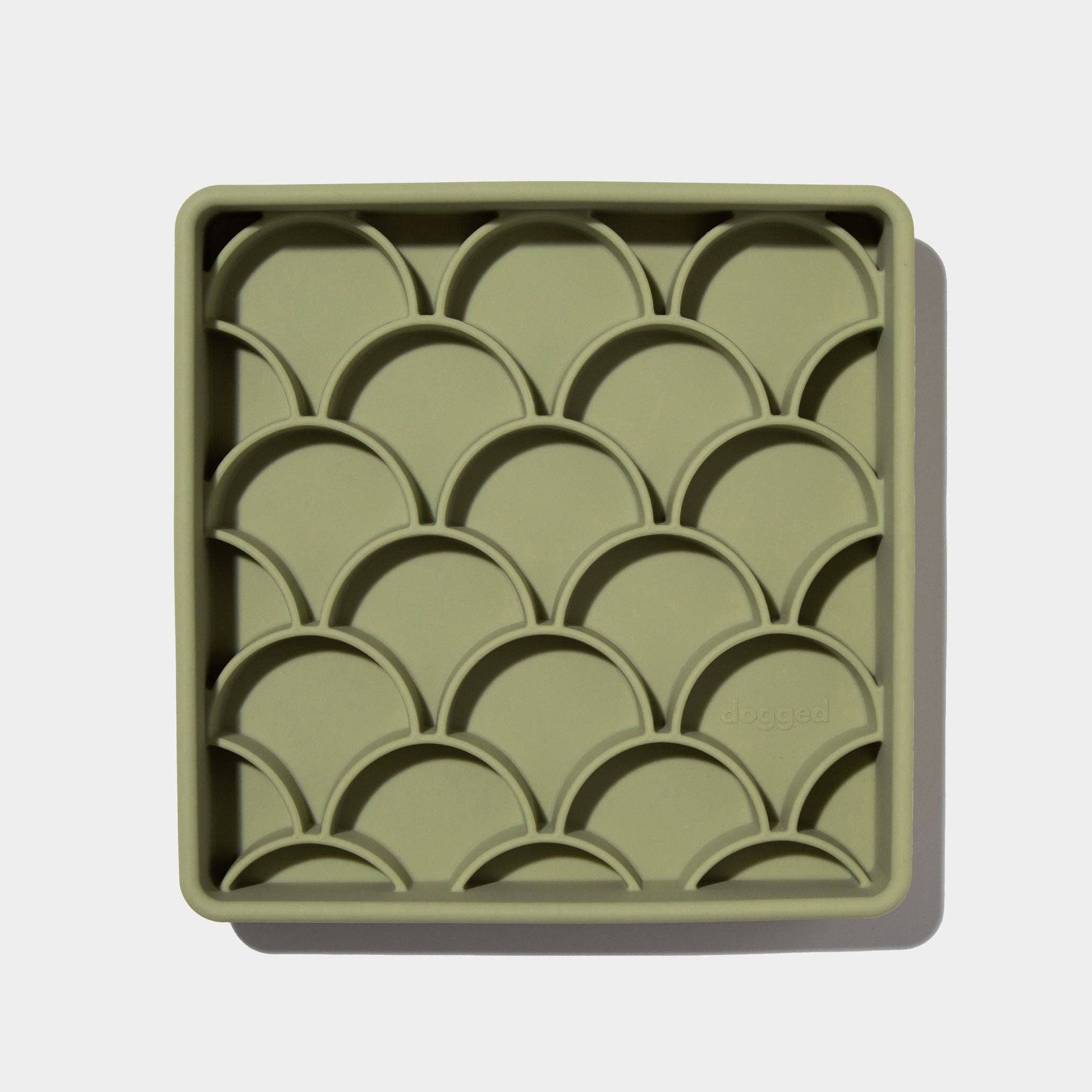 dogged slow feeder ja lick mat, oliivi