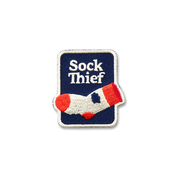 Scout's Honour Sock Thief -silitettävä kangasmerkki koiralle