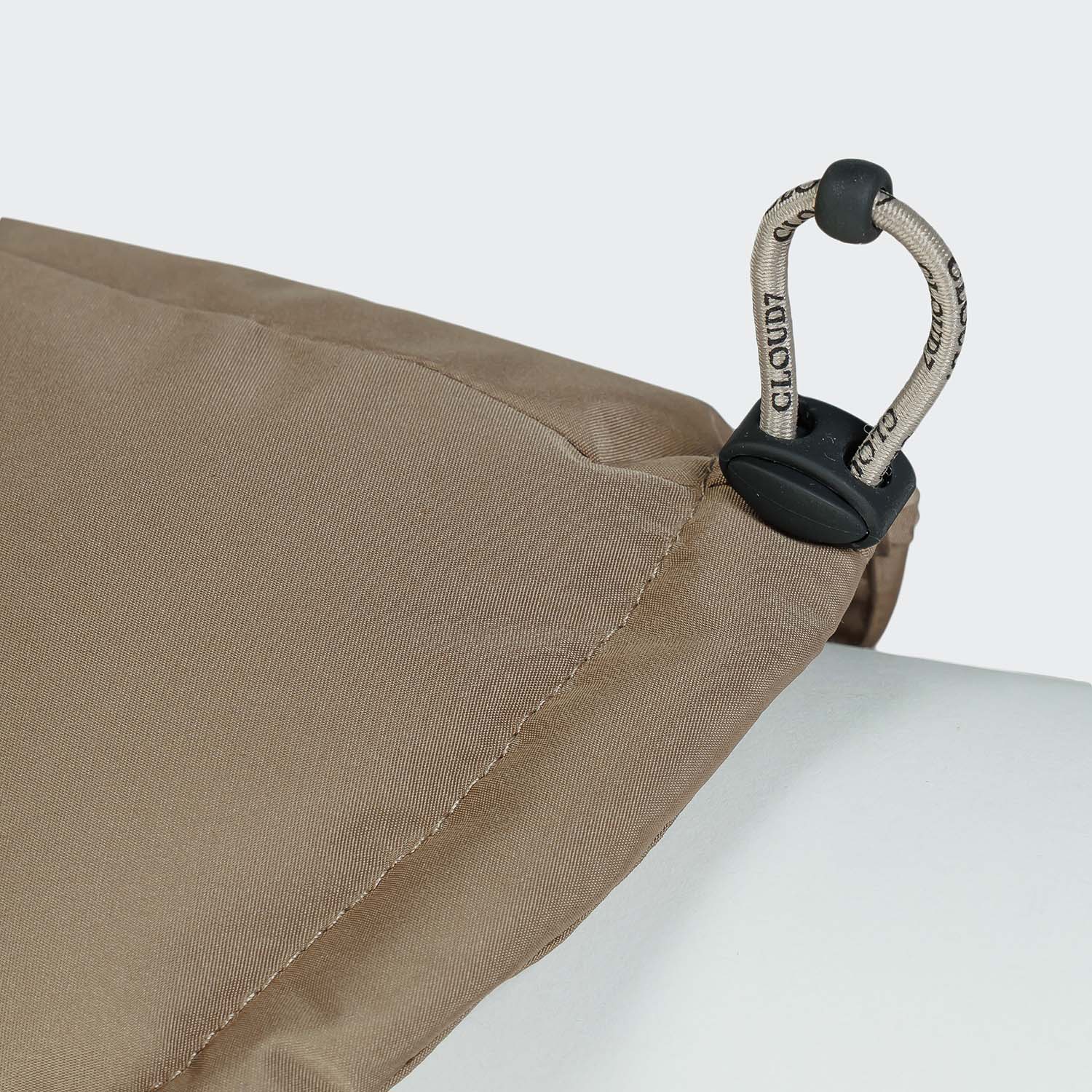 CLOUD7 Alaska - mäyräkoiran takki, hiekka