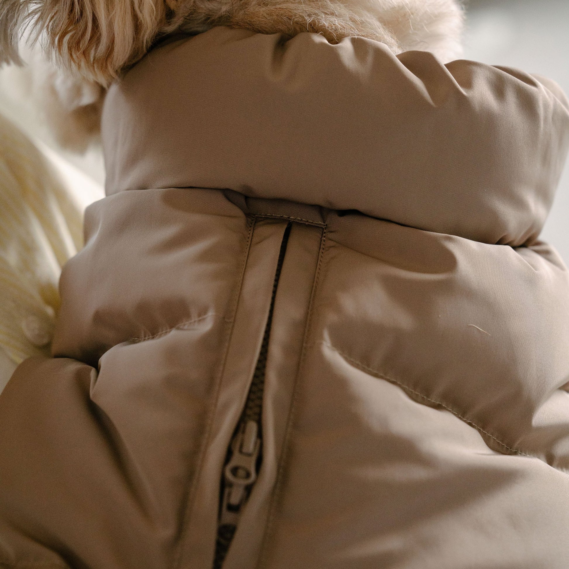 CushyCushy Cushy Puffer liivi, kahvi