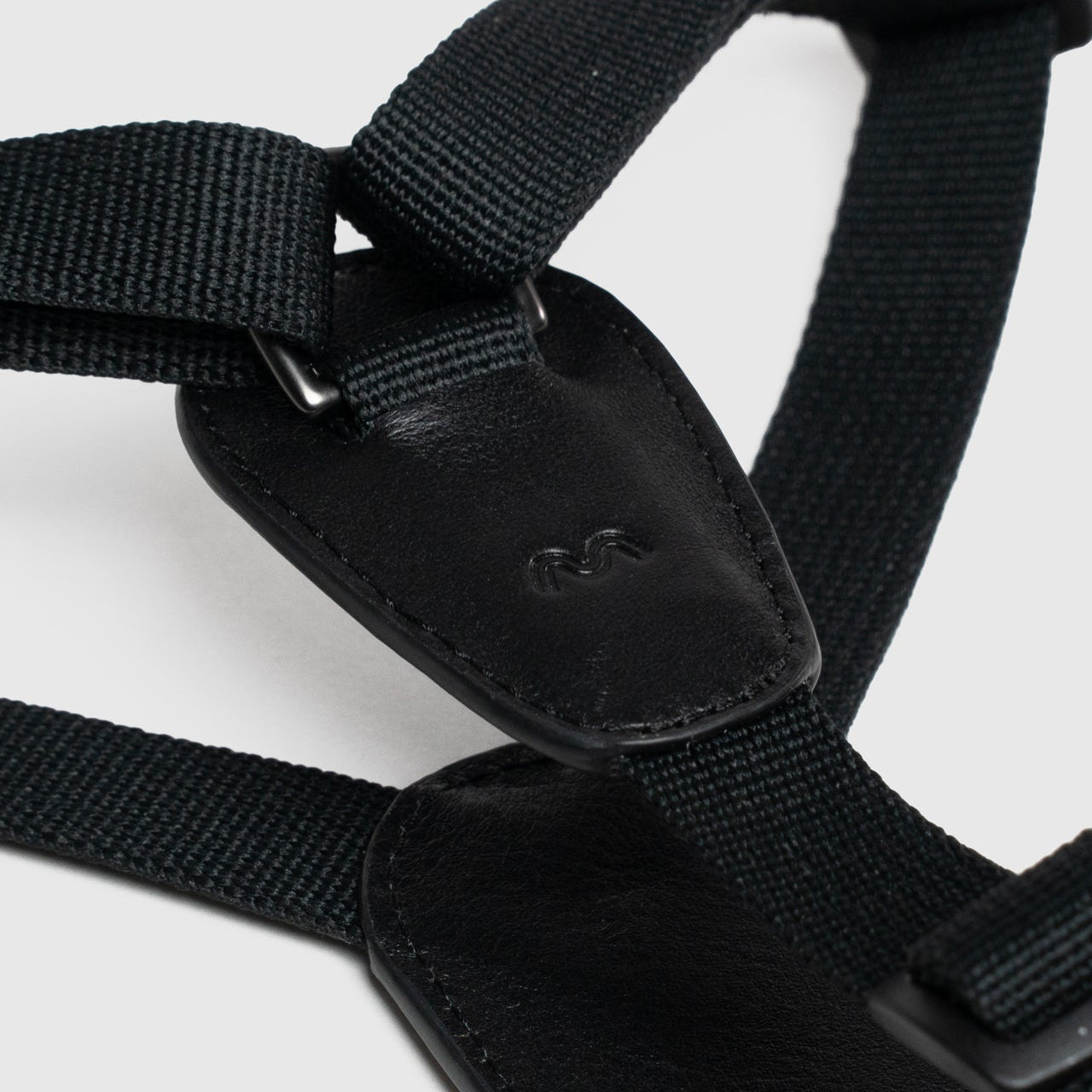 Masimalo Koiran valjaat, musta