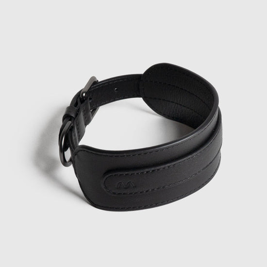 Masimalo Leveä nahkapanta, musta