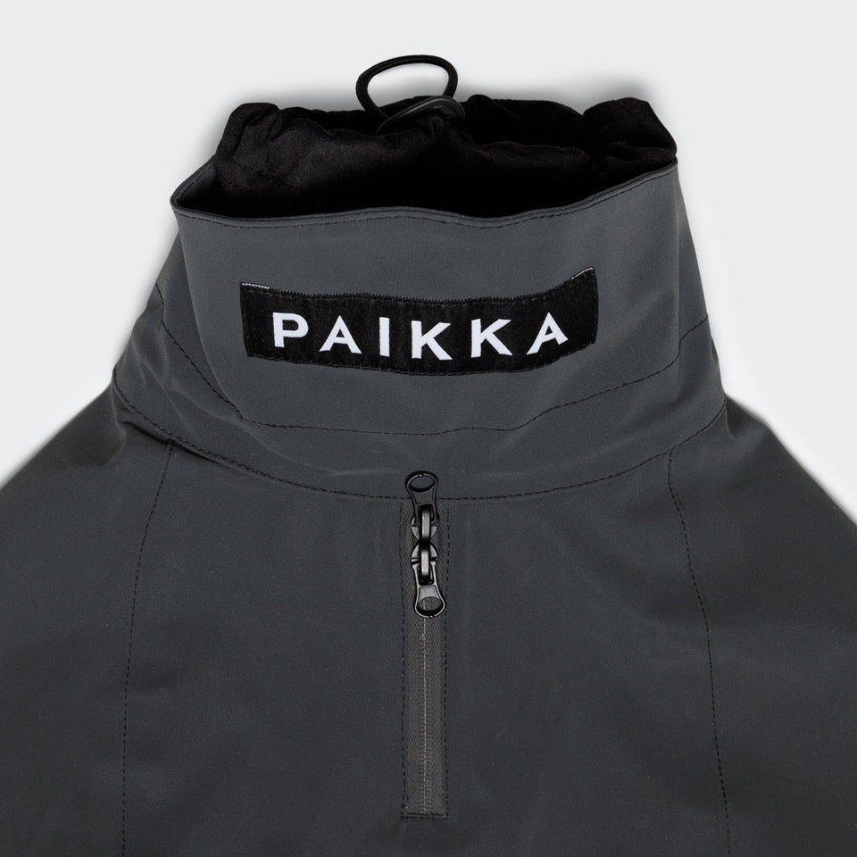PAIKKA Visibility - sadetakki, musta